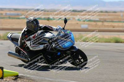 media/Sep-24-2022-TrackXperience (Sat) [[08127a19bf]]/Intermediate Group/session 3 turn 11/